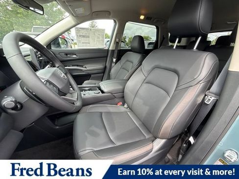 New 2026 Nissan Pathfinder SL w/ Cargo Package AWD/4WD image 19