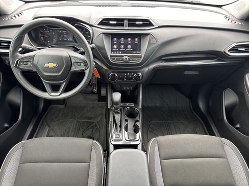 Used 2021 Chevrolet TrailBlazer LS FWD image 25