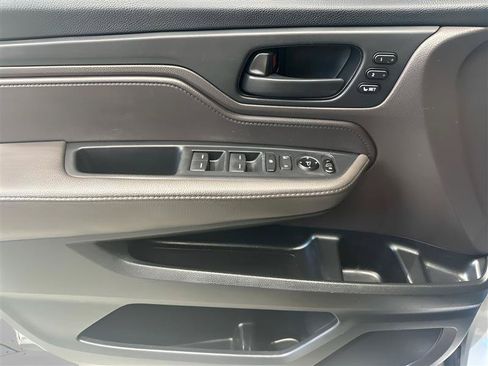 Used 2019 Honda Odyssey EX-L image 10