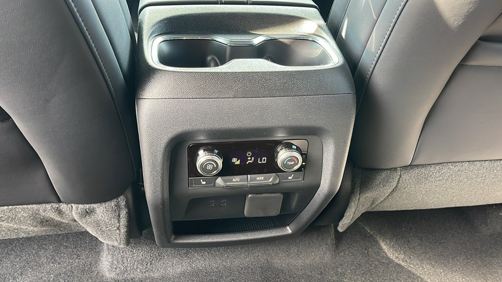 New 2027 GMC Acadia Elevation w/ Black Edition FWD image 18
