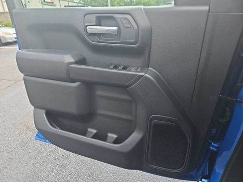 Used 2023 Chevrolet Silverado 1500 Custom RWD image 30