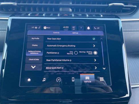 Used 2024 Jeep Grand Cherokee L Altitude image 41