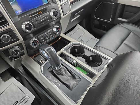 Used 2020 Ford F150 Lariat w/ Equipment Group 502A Luxury AWD/4WD image 26