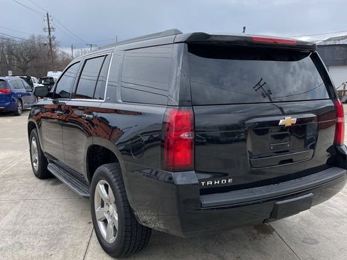 Used 2018 Chevrolet Tahoe LT w/ Luxury Package AWD/4WD image 4