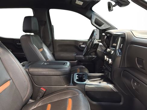 Used 2022 GMC Sierra 1500 AT4 w/ AT4 Premium Package AWD/4WD image 8