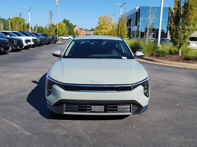 New 2026 Kia K4 EX FWD image 2