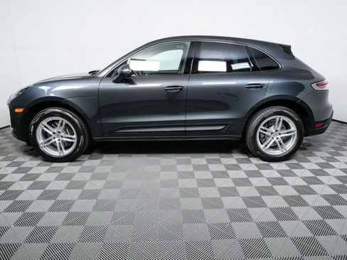 New 2026 Porsche Macan image 2