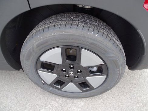 New 2026 Hyundai Santa Fe SE image 9