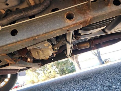 Used 2016 GMC Canyon SLT image 9