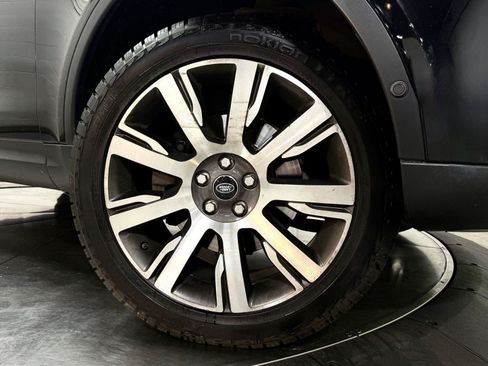 Used 2017 Land Rover Discovery HSE Luxury AWD/4WD image 8