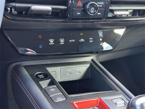 New 2025 Nissan Kicks SR image 21