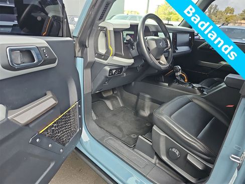 Used 2023 Ford Bronco Badlands w/ Sasquatch Package image 10