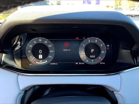 Used 2026 Land Rover Range Rover Evoque S image 23