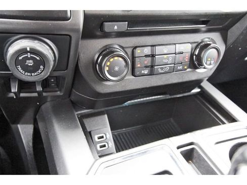 Used 2018 Ford F150 XLT w/ Equipment Group 302A Luxury image 23