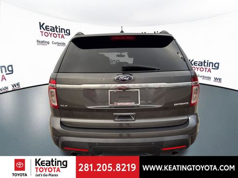 Used 2015 Ford Explorer XLT w/ Equipment Group 202B image 6