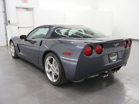 Used 2009 Chevrolet Corvette Coupe w/ Preferred Equipment Group RWD image 6