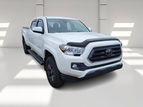 Used 2020 Toyota Tacoma SR5 image 4