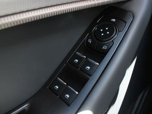 New 2026 Ford Explorer Active w/ Active Comfort Package AWD/4WD image 8
