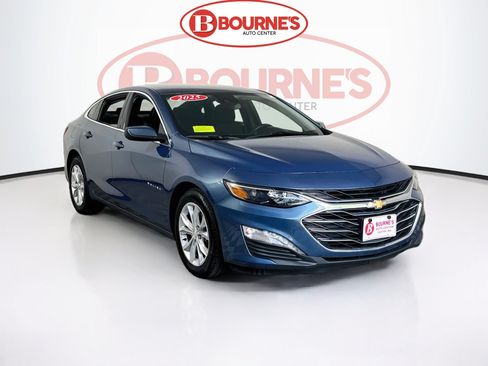 Used 2025 Chevrolet Malibu LT FWD image 1