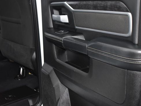 Used 2024 RAM 2500 Big Horn image 16