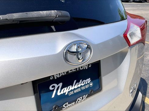 Used 2014 Toyota RAV4 XLE AWD/4WD image 35