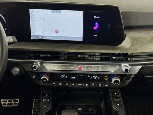 Used 2024 Kia Telluride SX Prestige X-Line image 38