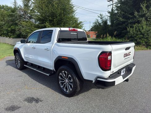 New 2026 GMC Canyon Denali AWD/4WD image 4