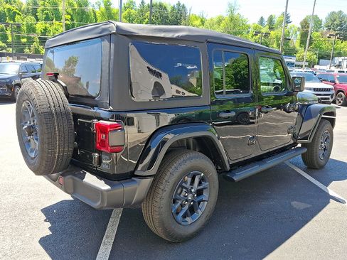 New 2026 Jeep Wrangler Unlimited Sport AWD/4WD image 3