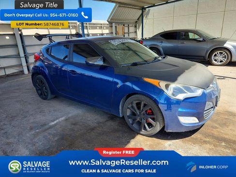 Used 2017 Hyundai Veloster FWD image 5