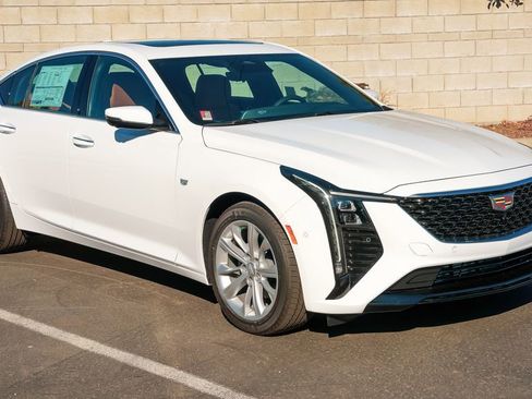 Used 2025 Cadillac CT5 Premium Luxury image 5