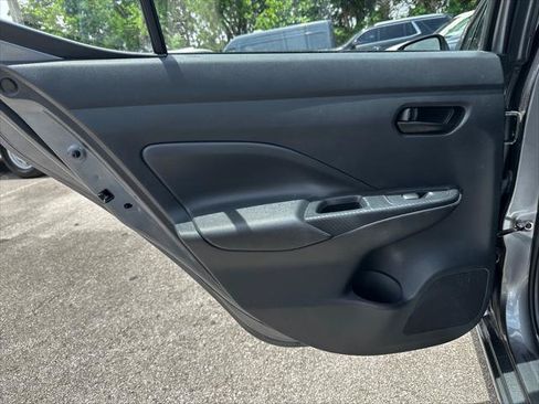 Used 2025 Nissan Versa S FWD image 16