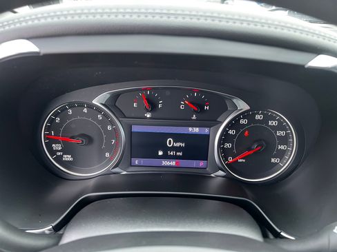 Used 2023 Chevrolet Blazer LT w/ Driver Confidence Package image 14