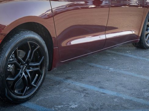 Used 2020 Chrysler Pacifica Touring-L Plus w/ S Appearance Package image 24