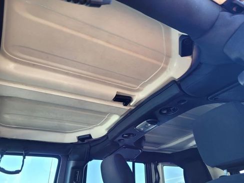Used 2016 Jeep Wrangler Unlimited Sport w/ Quick Order Package 24S AWD/4WD image 20