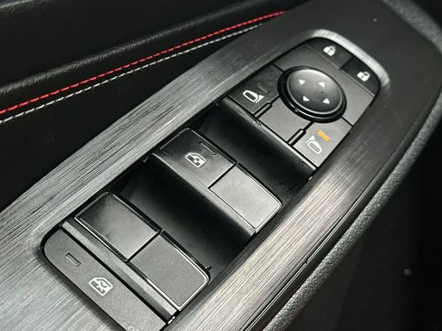 New 2026 Nissan Sentra SR FWD image 14