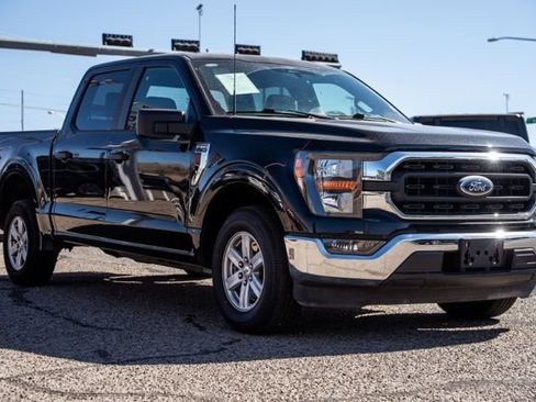 Used 2023 Ford F150 XLT RWD image 3