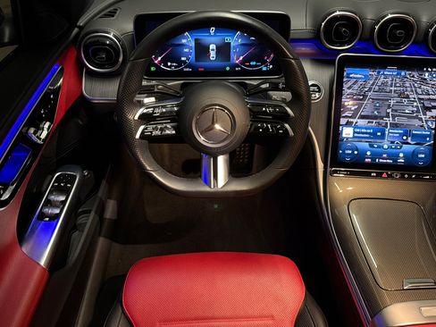 Used 2022 Mercedes-Benz C 300 Sedan image 12