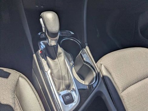 Used 2025 Buick Encore GX Preferred FWD image 12