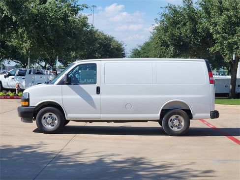 New 2025 Chevrolet Express 2500 w/ Safety Package RWD image 11