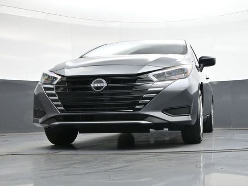 Used 2025 Nissan Versa S w/ Trunk Package image 44