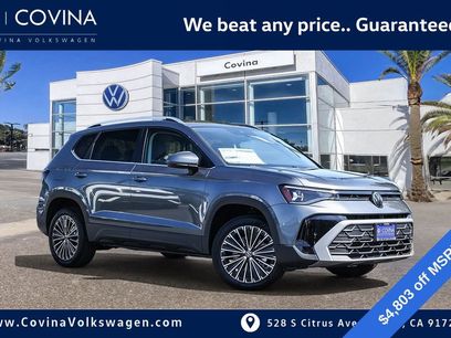 New 2025 Volkswagen Taos SE