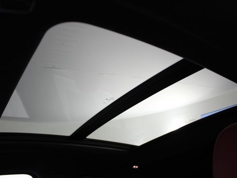 Certified 2025 BMW X4 xDrive30i image 13