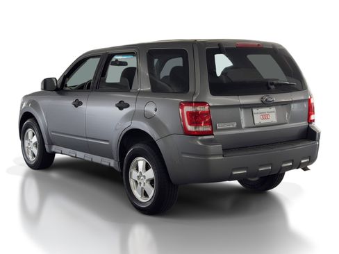 Used 2009 Ford Escape XLS image 3