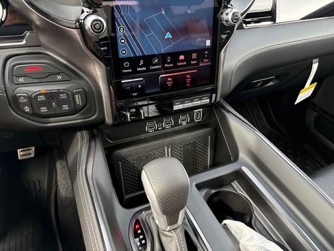 New 2026 RAM 1500 RHO AWD/4WD image 15
