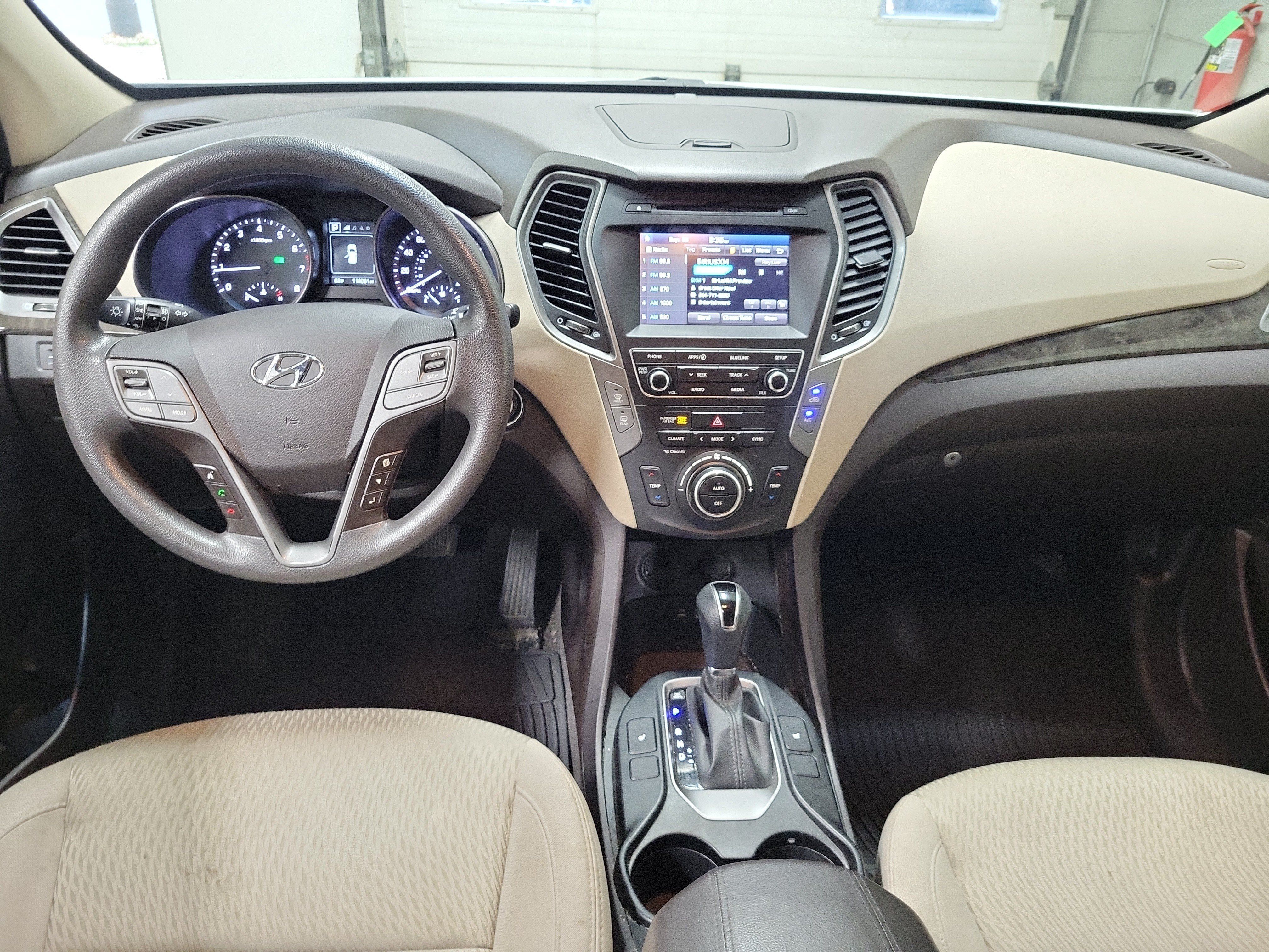 Used 2017 Hyundai Santa Fe Sport w/ 2.4L Value Package 06 FWD image 12