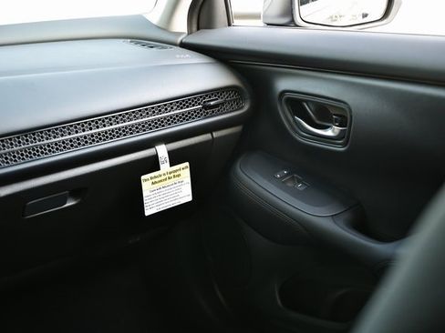 New 2026 Honda HR-V LX image 33