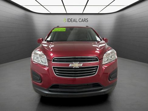 Used 2015 Chevrolet Trax LT w/ LT Plus Package FWD image 2