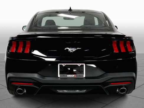 Used 2024 Ford Mustang Premium image 5