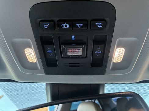 Used 2019 Toyota Camry XSE image 22