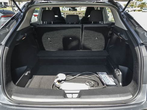 Used 2023 Nissan Ariya FWD image 26